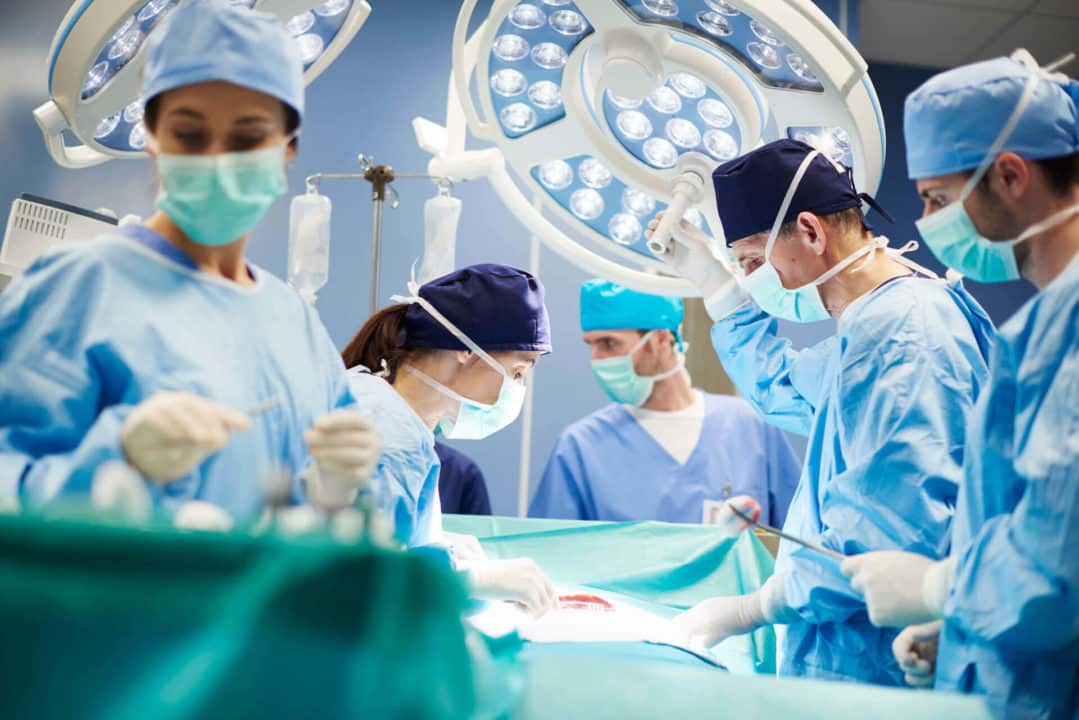 pr-eric-roulot-chirurgie-main-paris-chirurgie-epaule-paris