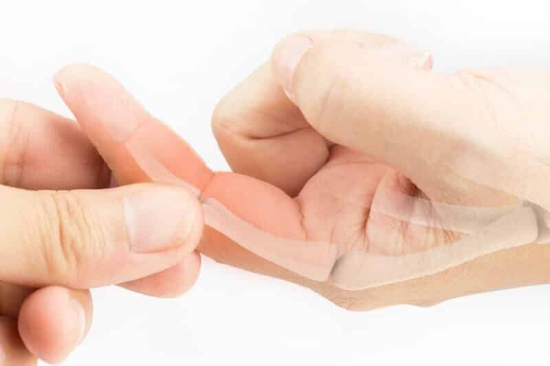 pr-eric-roulot-chirurgie-orthopedique-paris-chirurgie-main-chirurgie-doigt